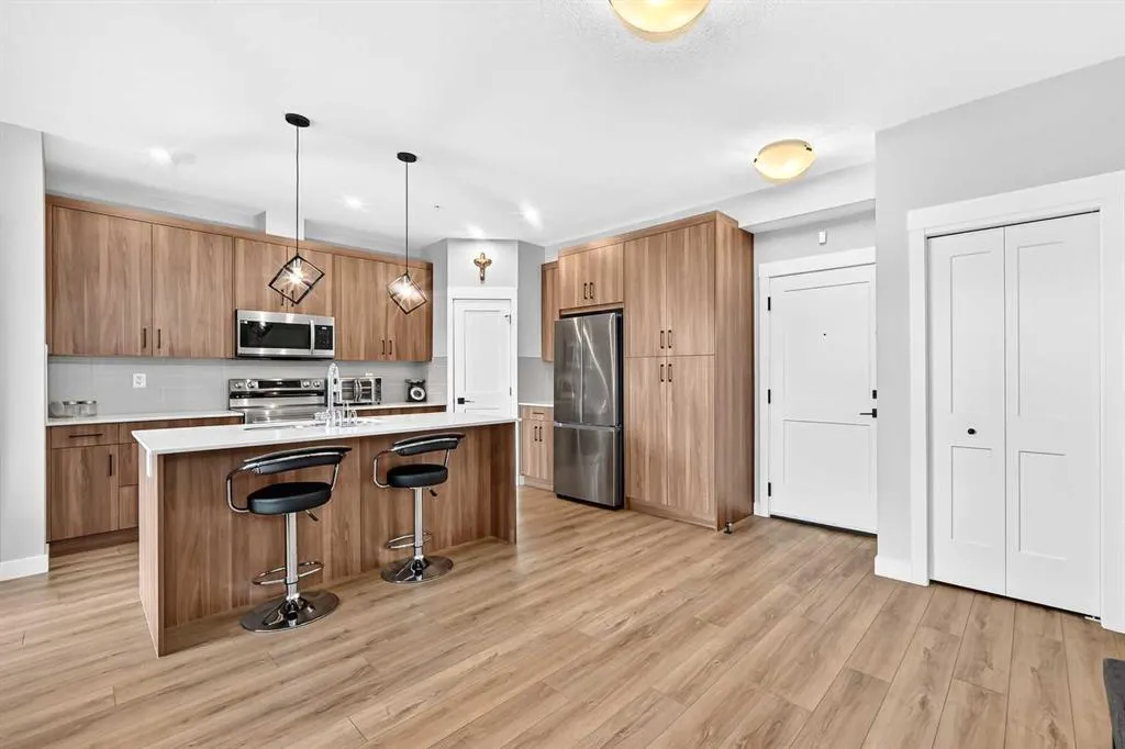 200 Seton Circle SE #6106