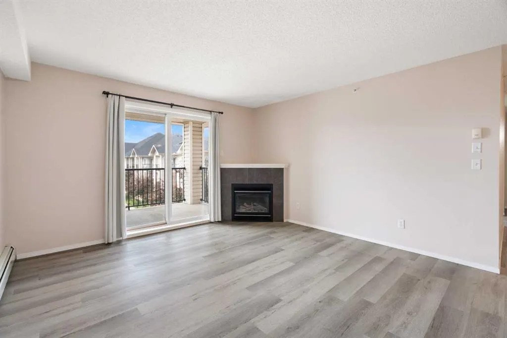 2371 Eversyde Avenue SW #2320