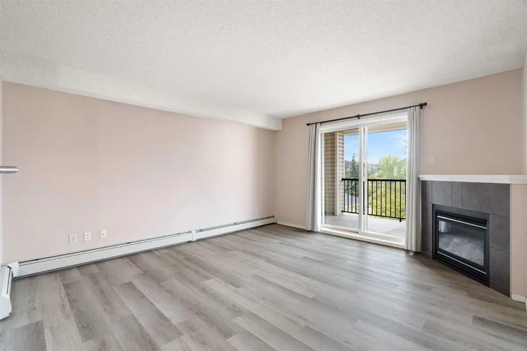 2371 Eversyde Avenue SW #2320
