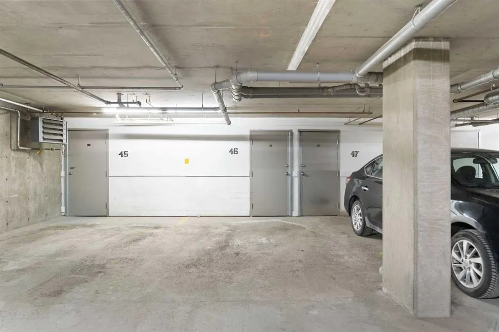 2371 Eversyde Avenue SW #2320