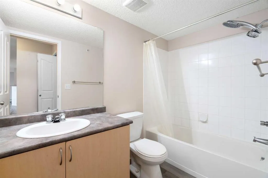 2371 Eversyde Avenue SW #2320