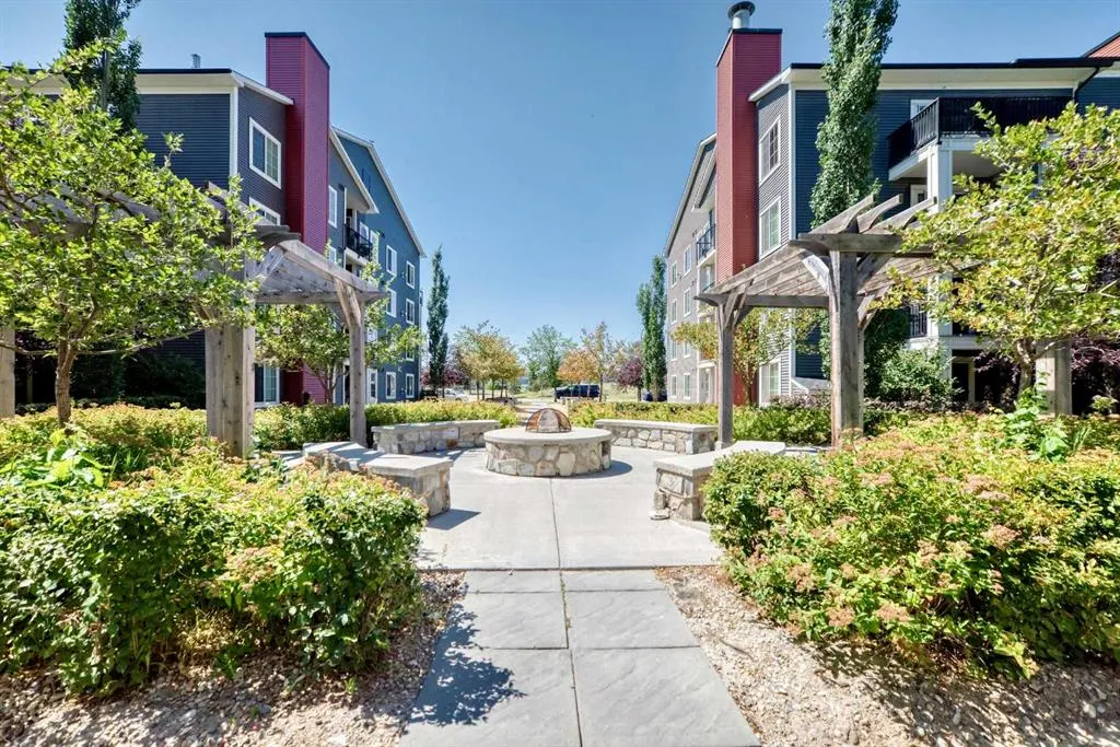 755 Copperpond Boulevard SE #5102