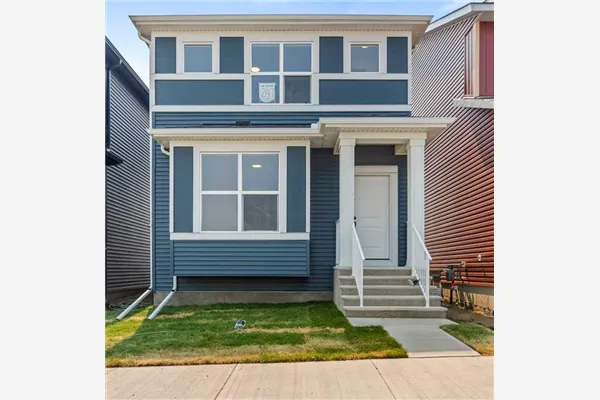 247 Lucas Gate NW