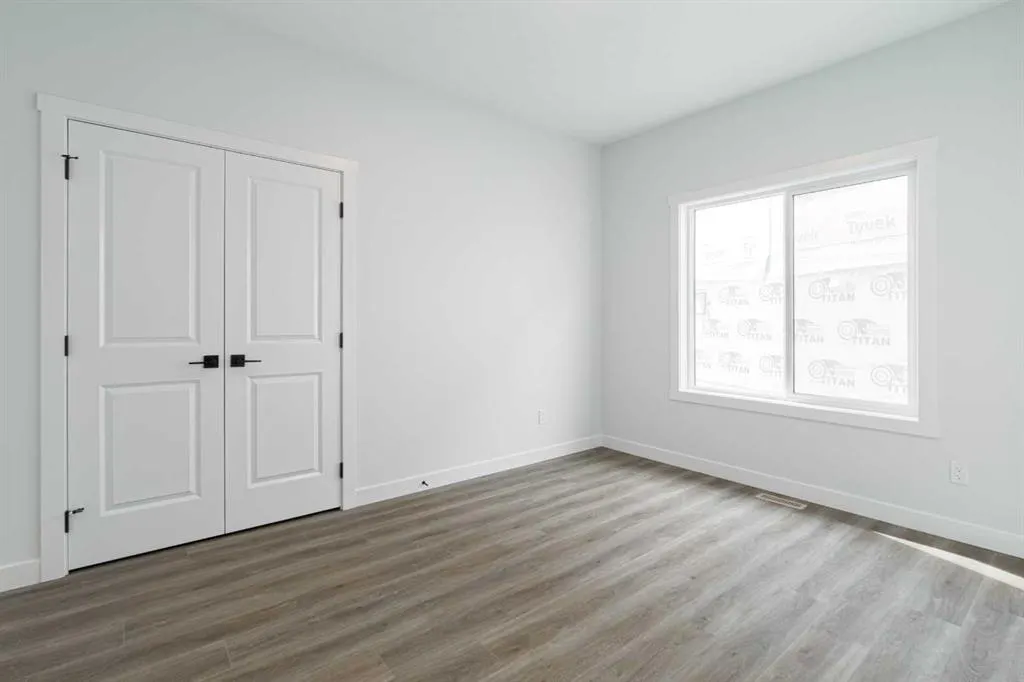 125 Monarch Bend