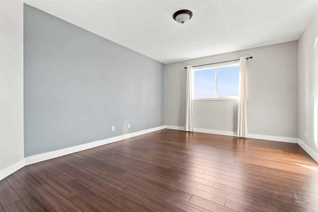 541 Citadel Meadow Bay NW