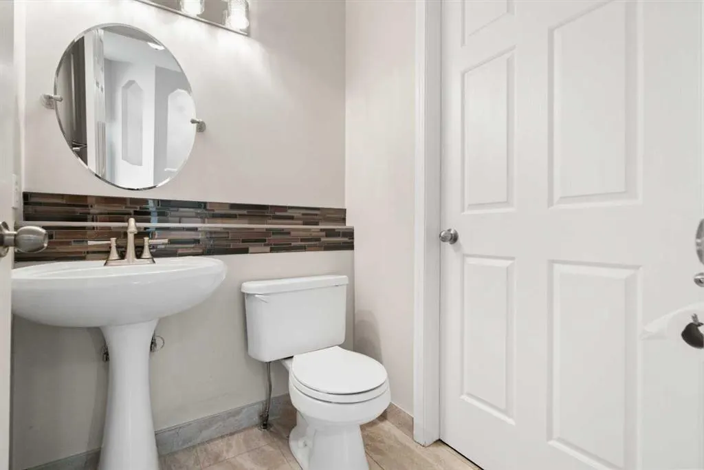 541 Citadel Meadow Bay NW