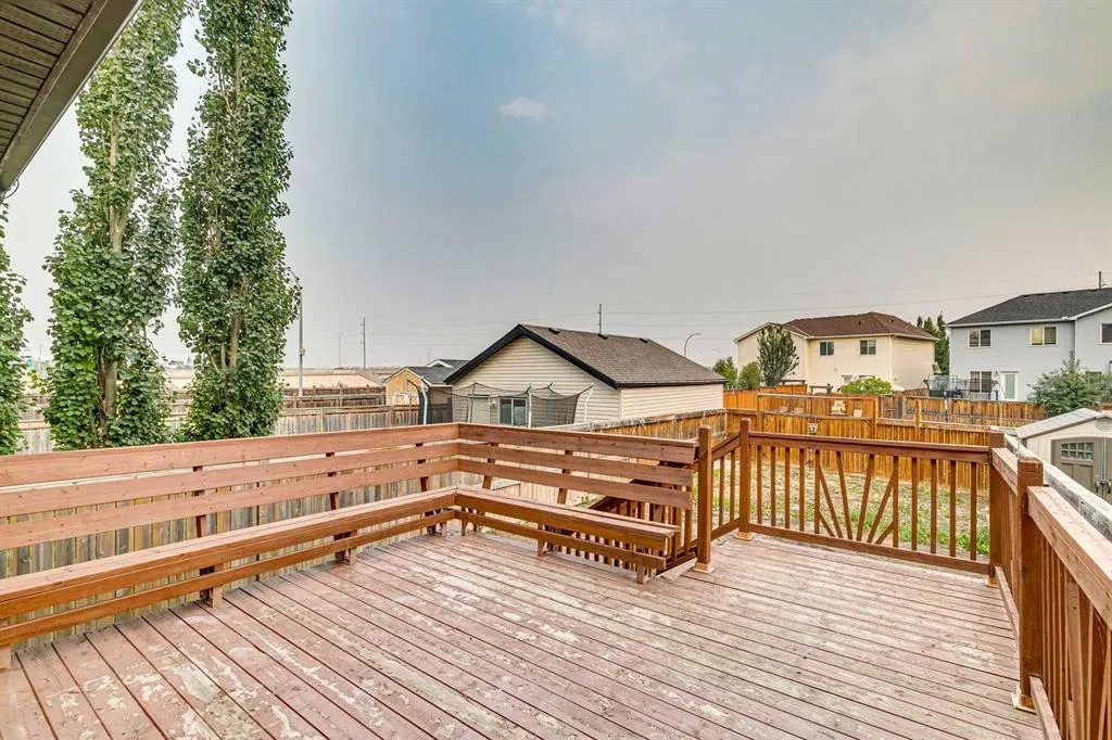 12 Autumn Court SE