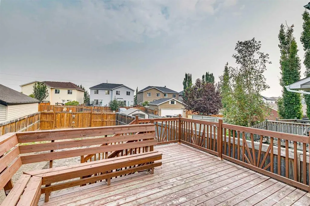 12 Autumn Court SE