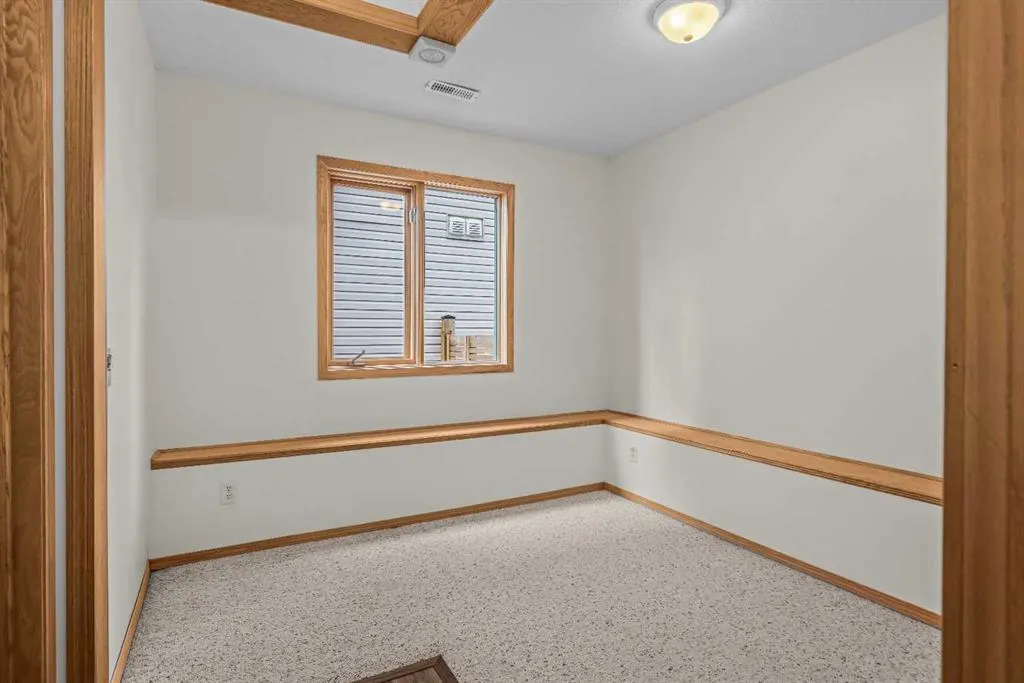 522 Grotto Road