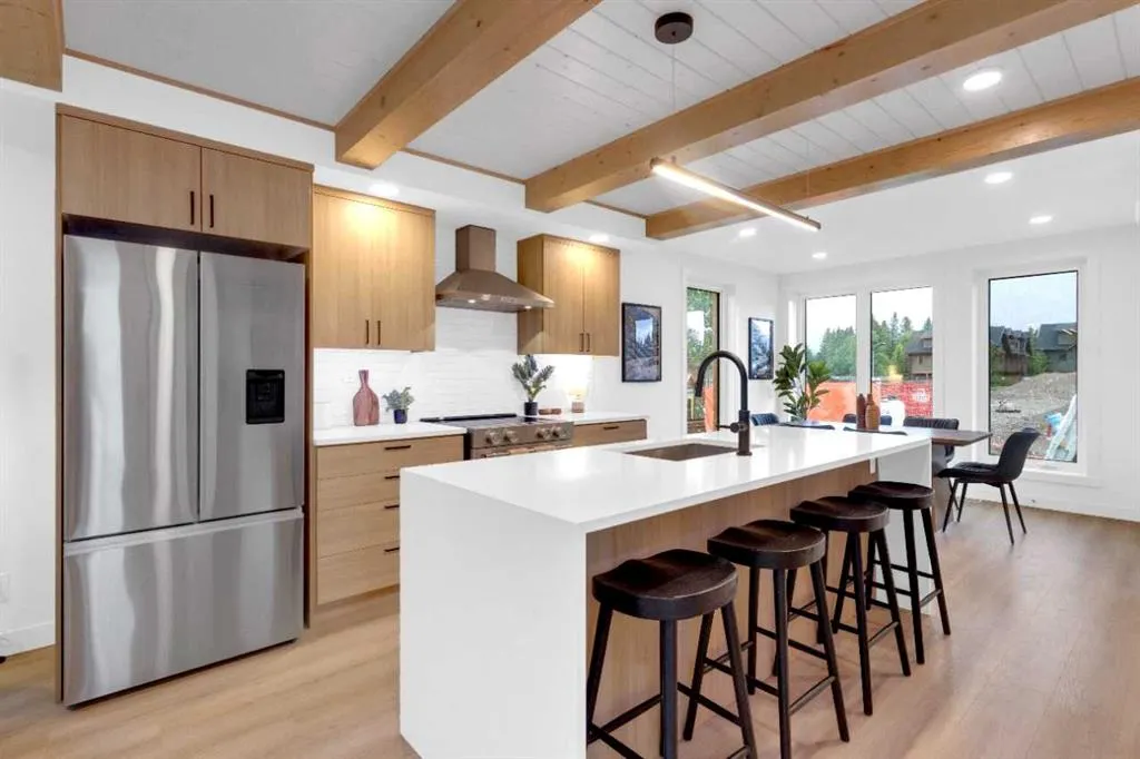608 7 Avenue #523