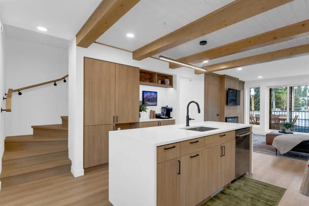 608 7 Avenue #523