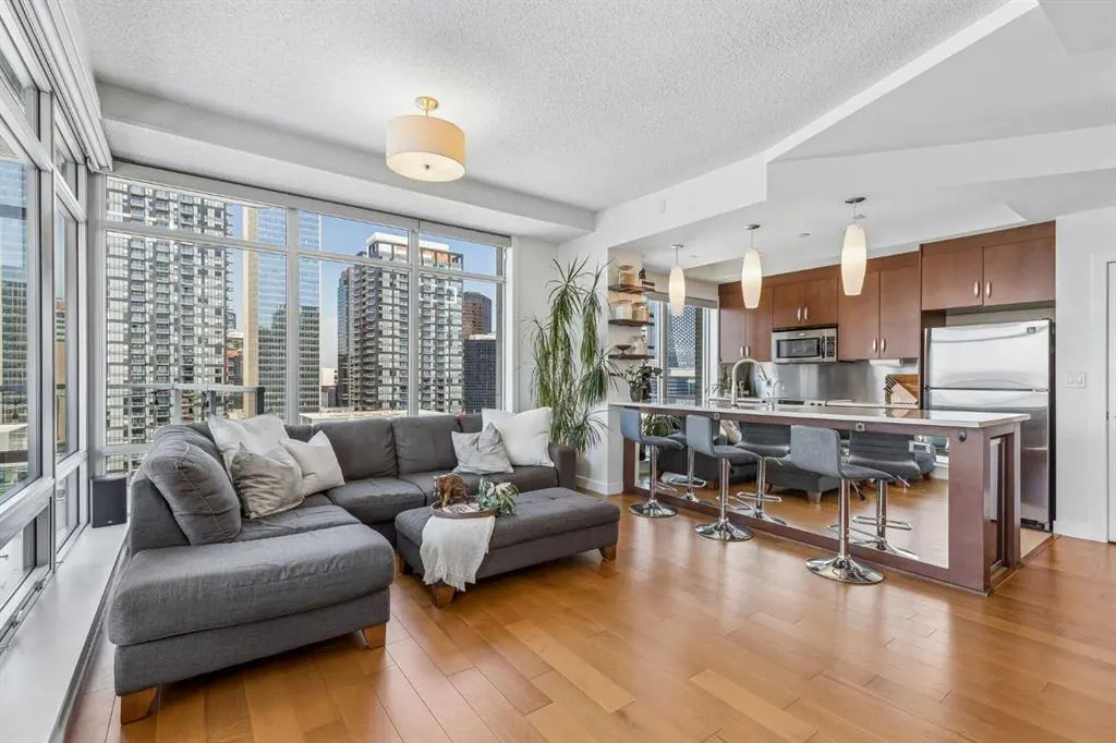 530 12 Avenue SW #1702