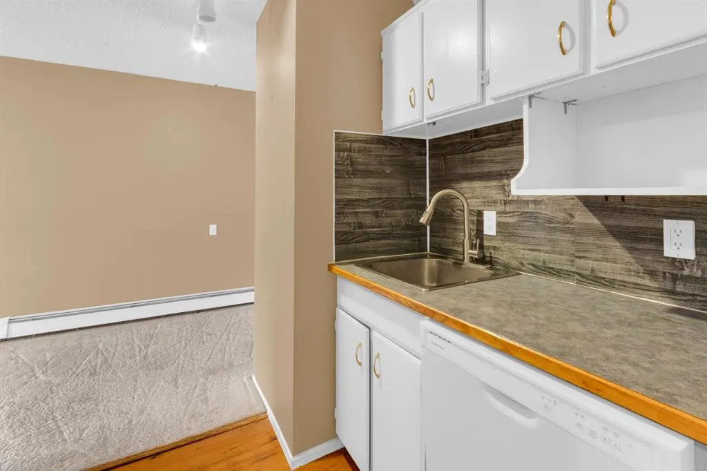 4001C 49 Street NW #3204