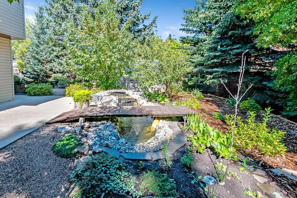 502 Suntree Place