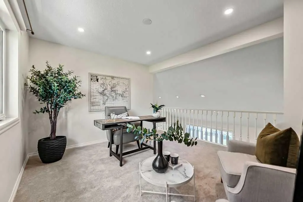 502 Suntree Place