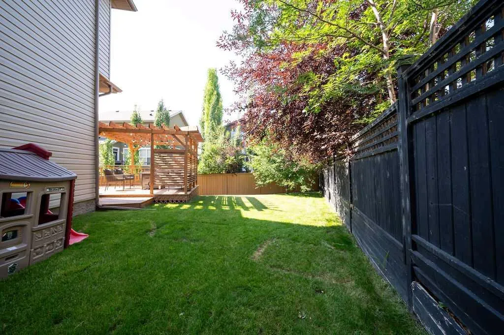 21 Chaparral Valley Court SE