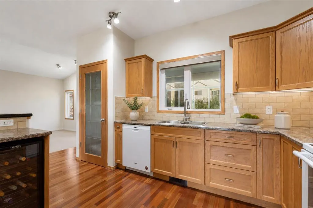 1207 Westmount Drive