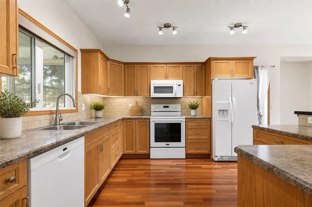 1207 Westmount Drive
