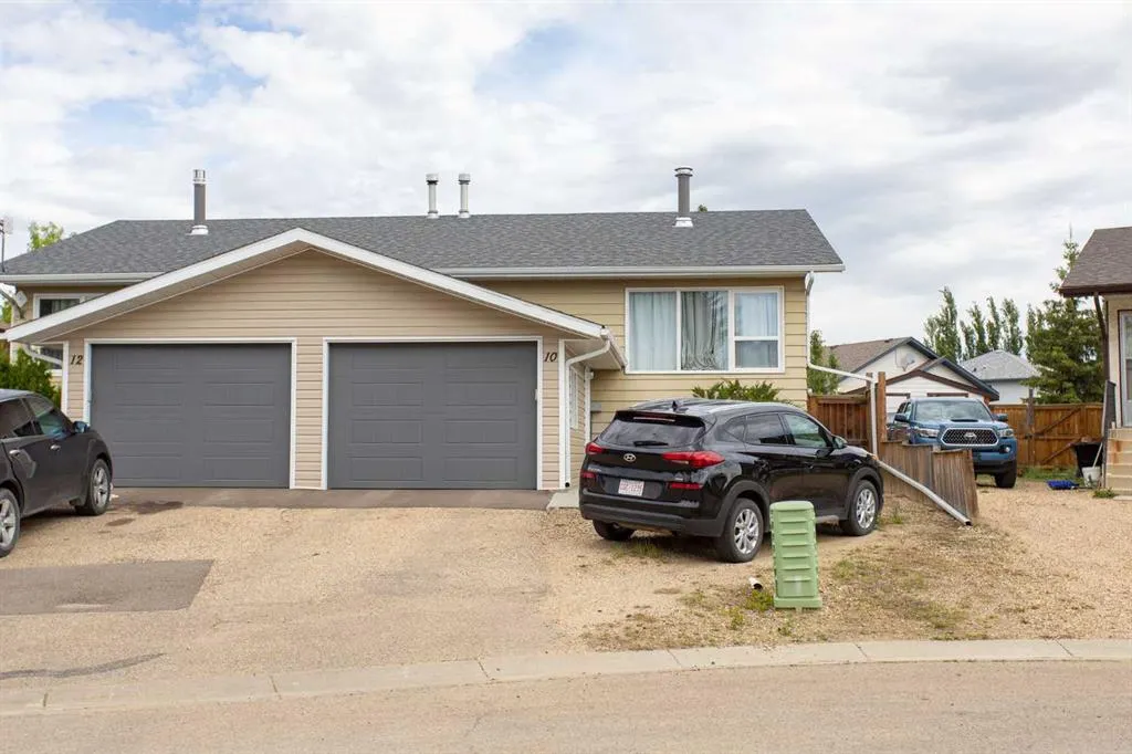 10 Valley Crescent