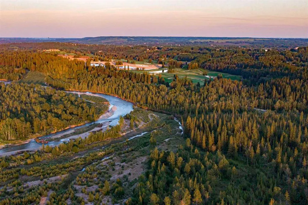 15 Elbow River Point