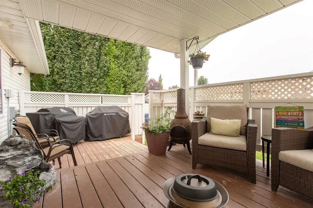 70 Densmore Crescent