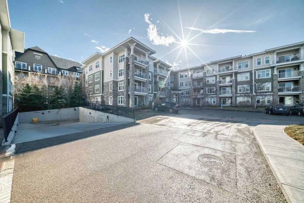 11 Mahogany Row SE #3313