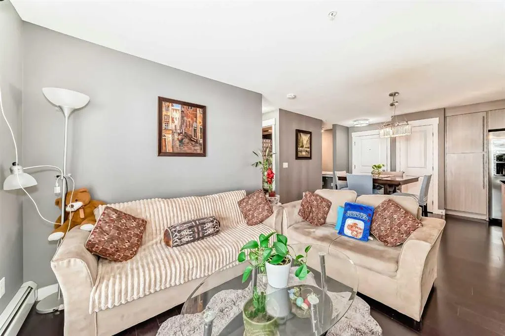 11 Mahogany Row SE #3313