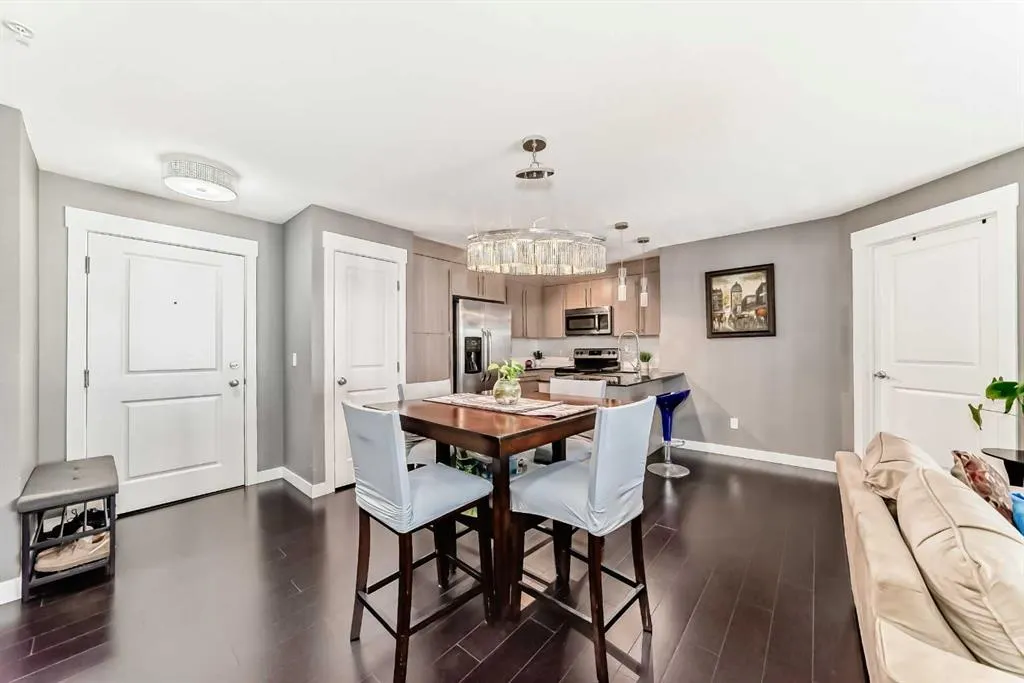 11 Mahogany Row SE #3313