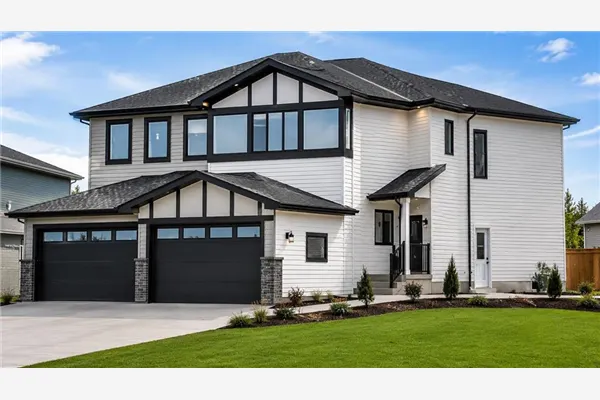 328 Edgefield Close