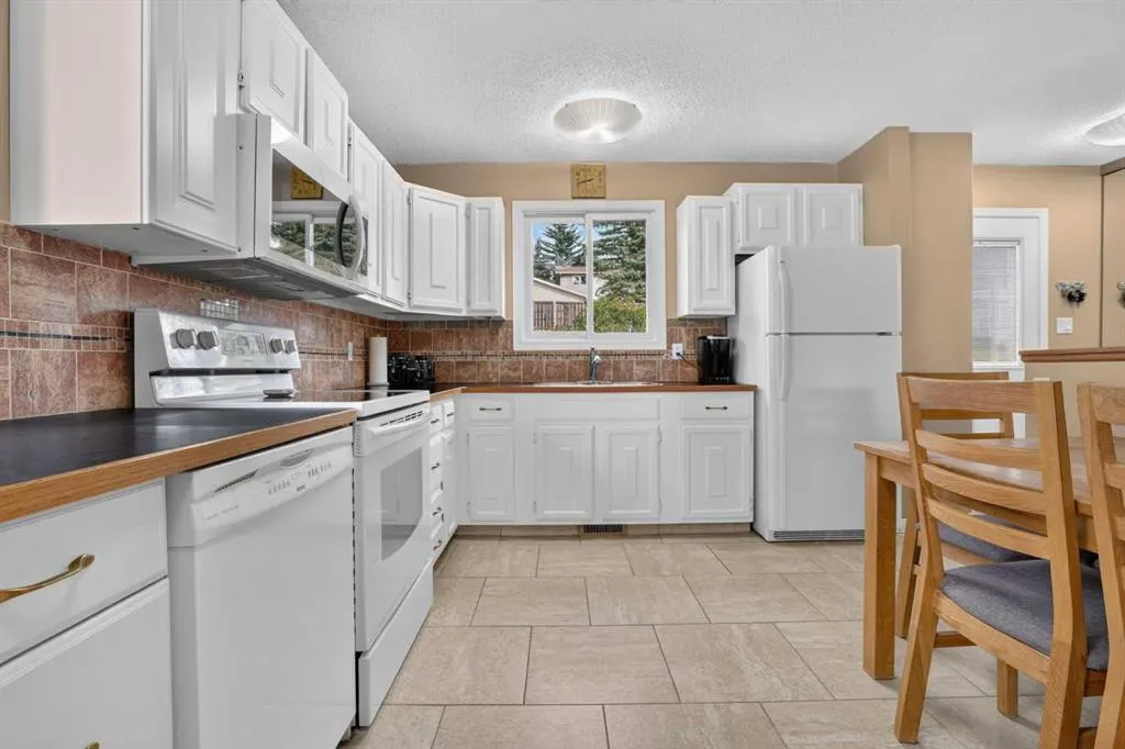 172 Queensland Road SE