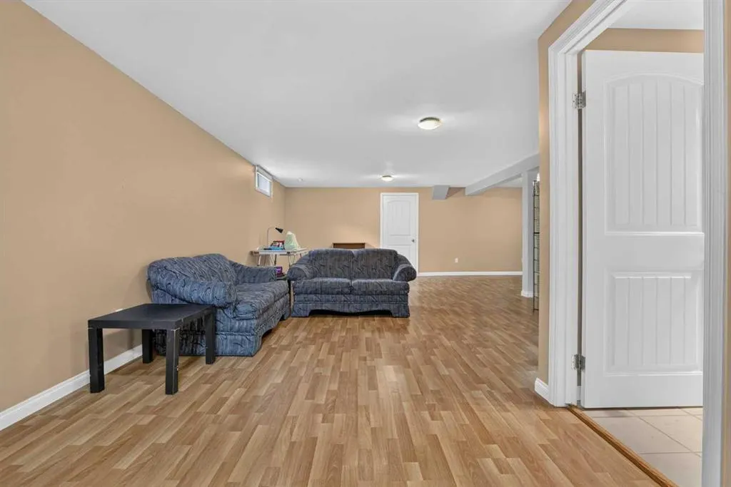 172 Queensland Road SE