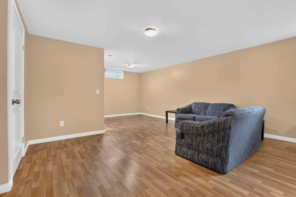 172 Queensland Road SE