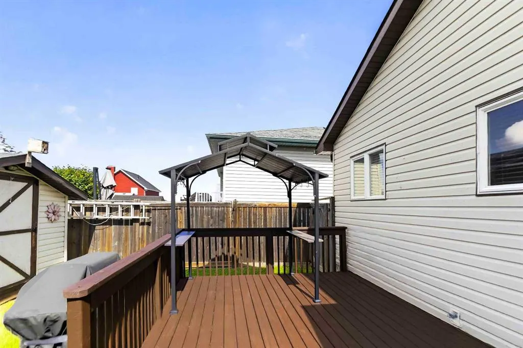 443 Pacific Crescent