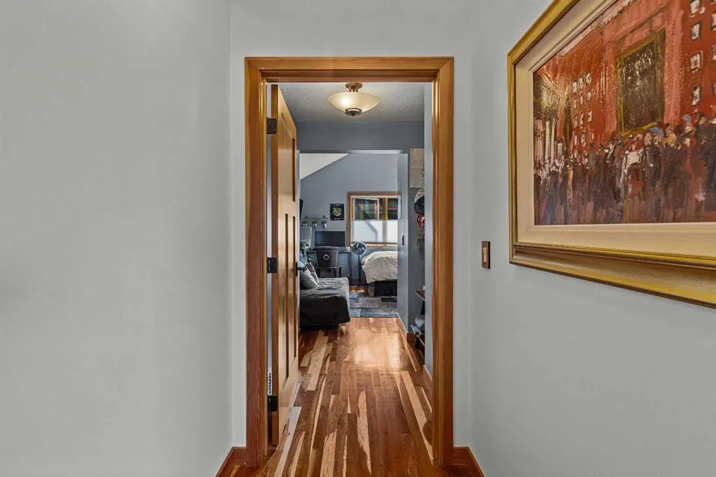 511 6th Avenue #8