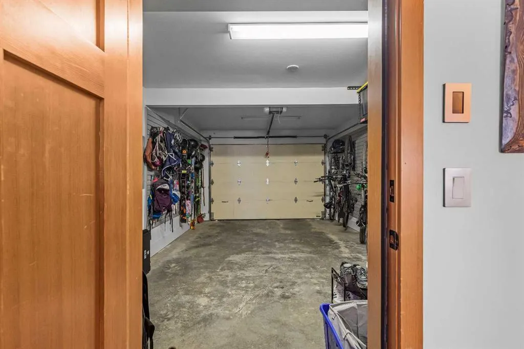 511 6th Avenue #8