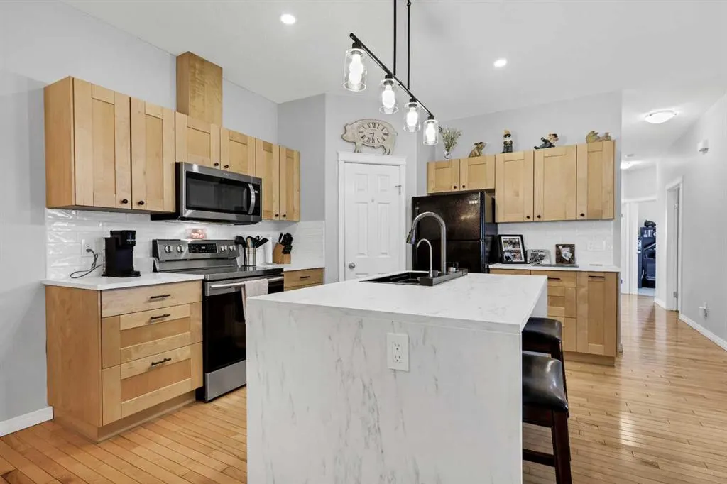 738 Carriage Lane Drive
