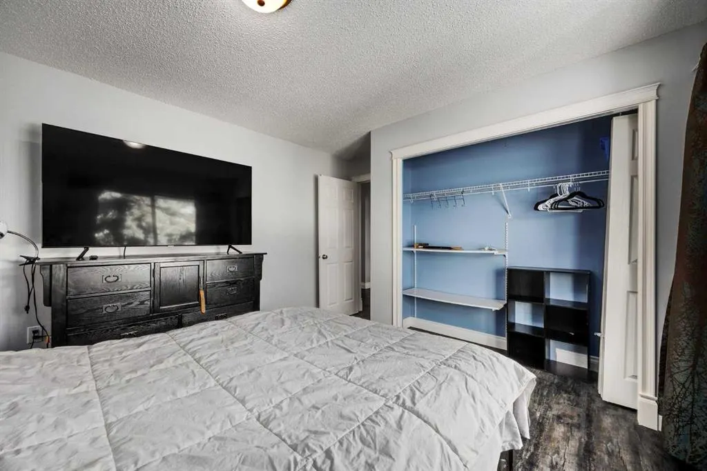 274 Range Road #281014