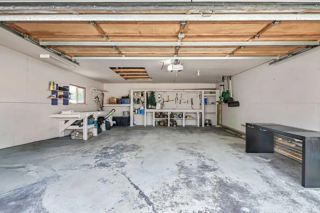 163 Woodburn Crescent