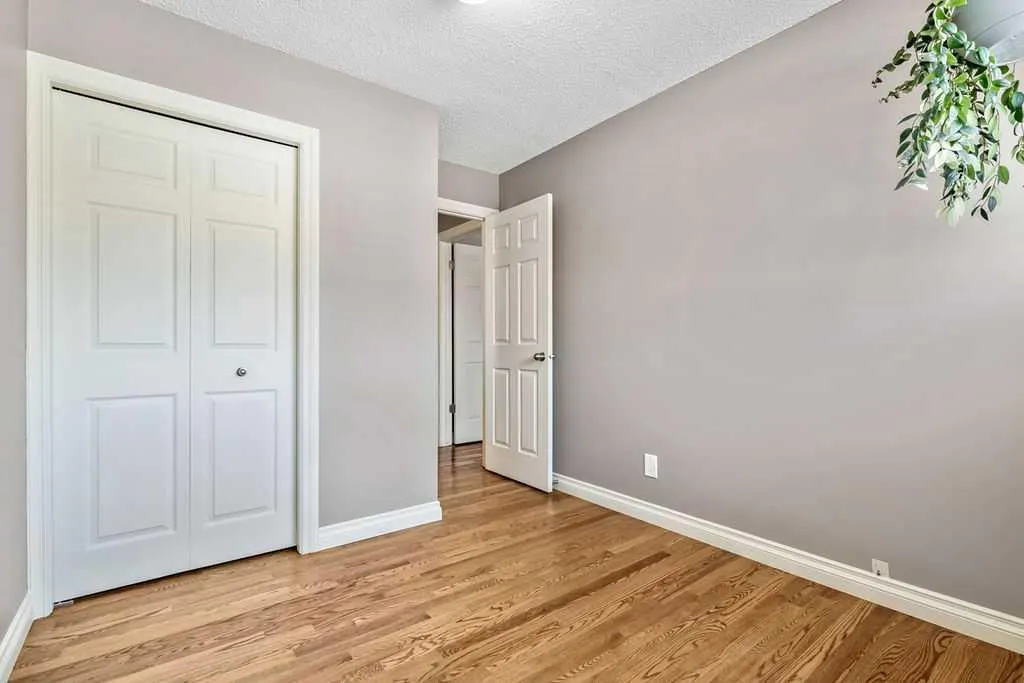 163 Woodburn Crescent