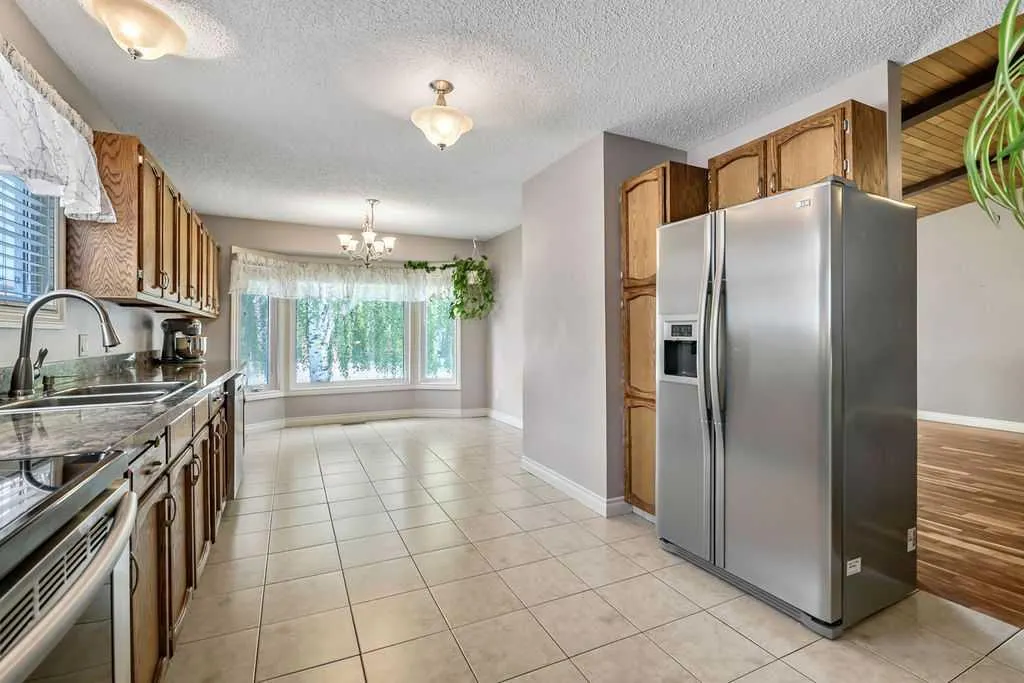 163 Woodburn Crescent