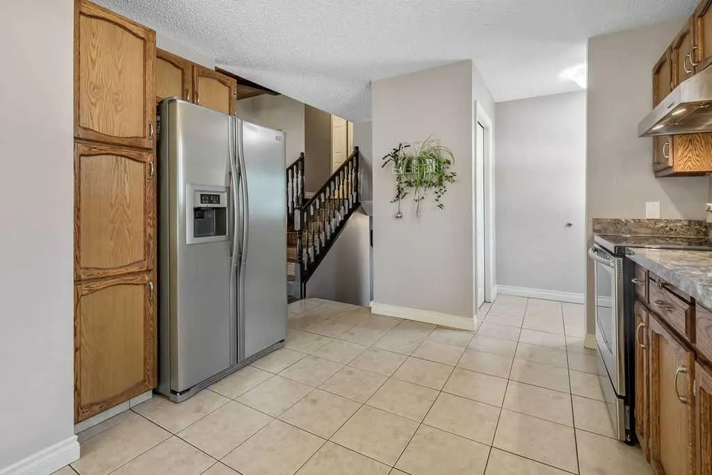 163 Woodburn Crescent