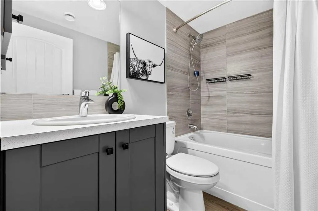 137 Cranbrook Cove SE