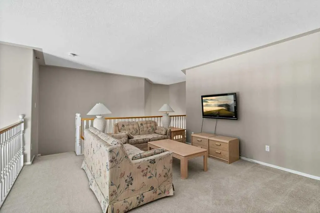 5435 Lakeshore Drive #306