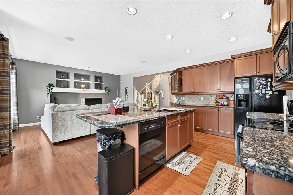 153 Cranleigh Bay SE