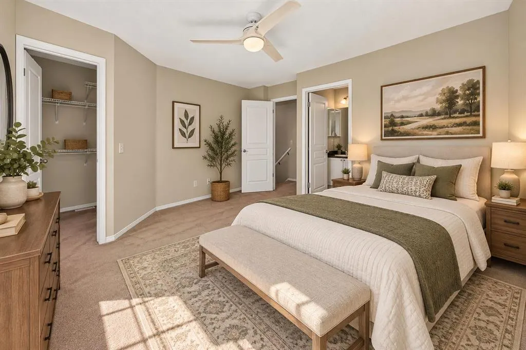 321 Elgin Point SE