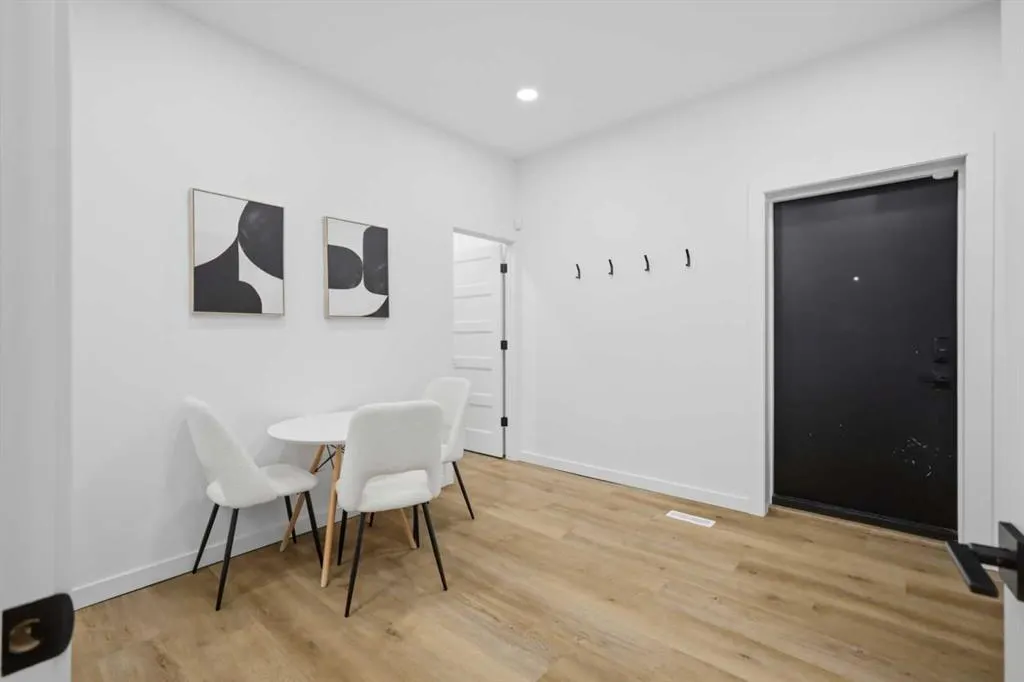5016 50 Ave