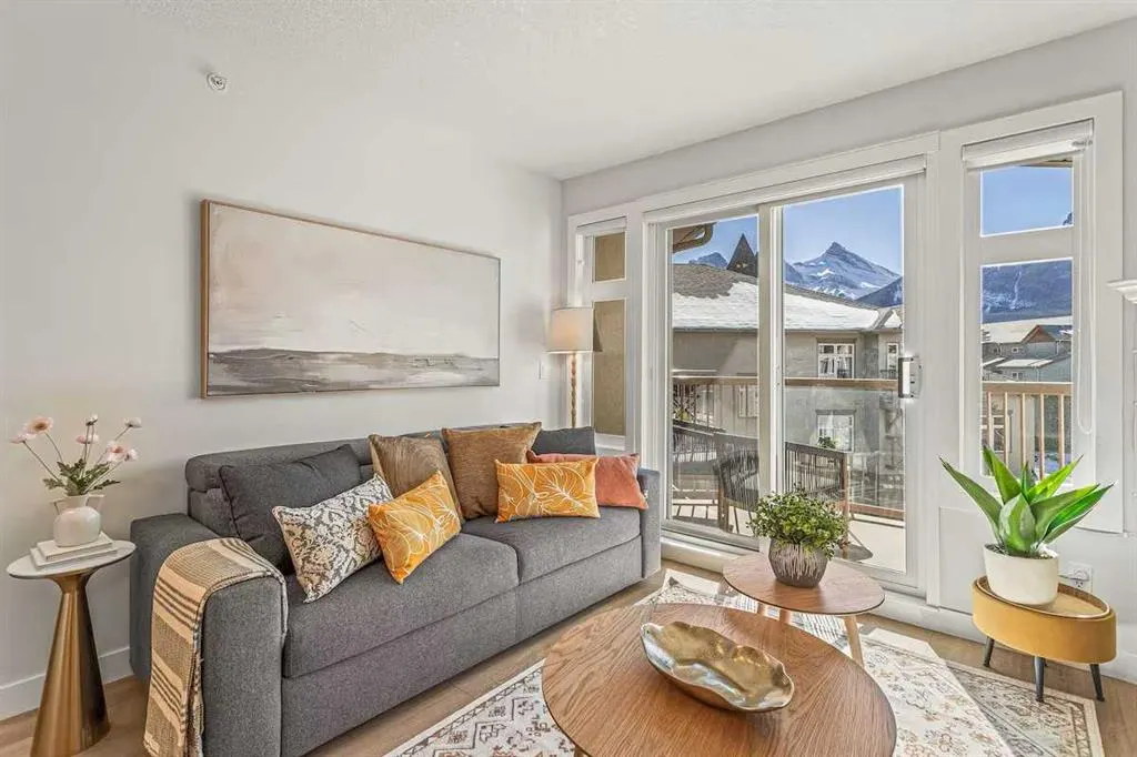 160 Kananaskis Way #411