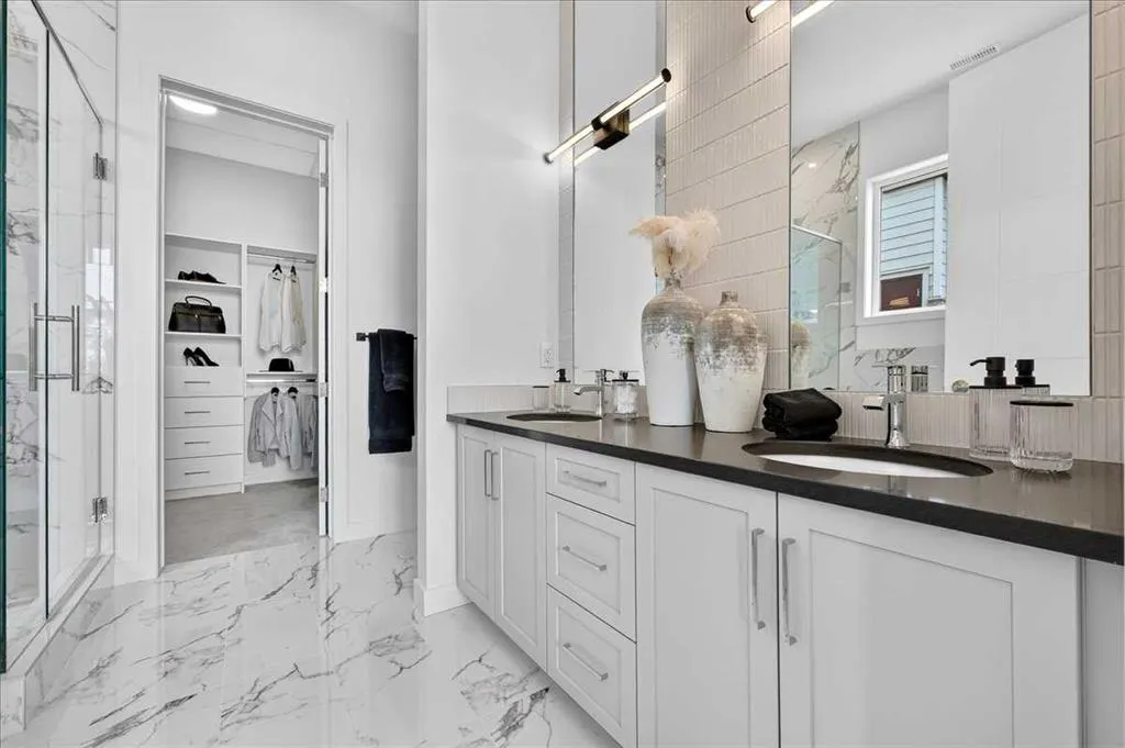 150 Marina Cove SE #102