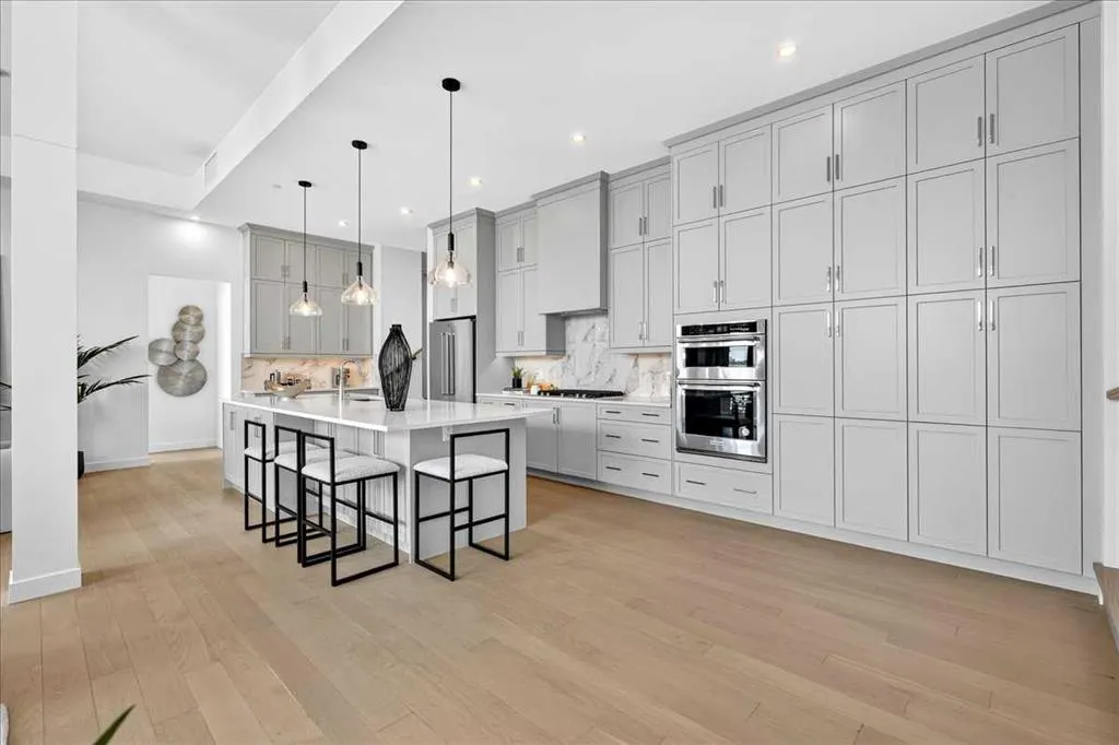 150 Marina Cove SE #102