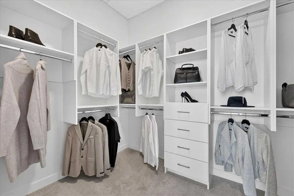 150 Marina Cove SE #102